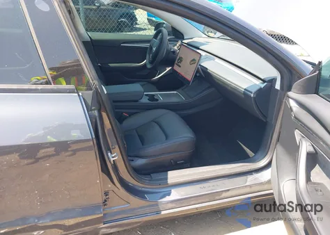 2023 Tesla Model 3 Performance Dual Motor All-Wheel Drive z USA, uszkodzony, nr VIN 5YJ3E1EC5PF487862